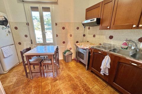 Villa a Vallecrosia, Imperia, Vallecrosia - € 390.000 | Ref: iv1320 - foto 14