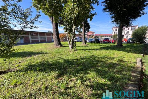 L'establiment comercial a Abbiategrasso, Milan, Abbiategrasso - € 2.700/mes | Ref: 303676 - foto 22