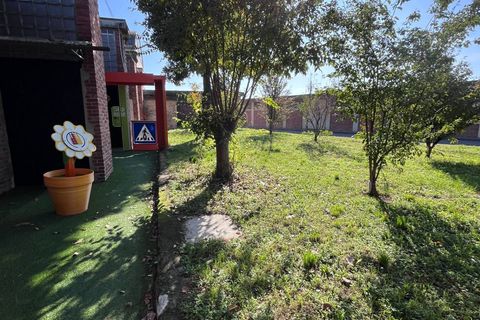 L'establiment comercial a Abbiategrasso, Milan, Abbiategrasso - € 2.700/mes | Ref: 303676 - foto 23