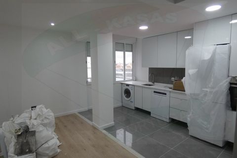 Lejlighed i Amadora, Lisbon, Amadora - € 329.000 | Ref: 001.066.126 - foto 1