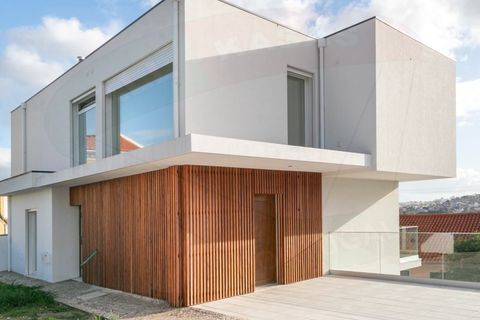 Villa a Odivelas, Lisbon, Odivelas - € 825.000 | Ref: 001.093.002 - foto 2