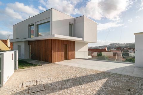 Villa a Odivelas, Lisbon, Odivelas - € 825.000 | Ref: 001.093.002 - foto 3