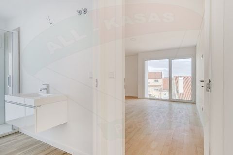 Villa a Odivelas, Lisbon, Odivelas - € 825.000 | Ref: 001.093.002 - foto 30