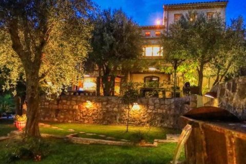 Villa i Grasse, Alpes-Maritimes, Grasse - € 1.595.000 | Ref: 12030393473 - foto 1