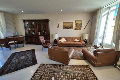 Dupleks i Foix, Ariege, Foix - € 340 000 | Ref: AE3A1094957342AC - foto 3