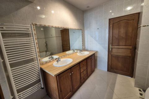 Dupleks i Foix, Ariege, Foix - € 340 000 | Ref: AE3A1094957342AC - foto 10