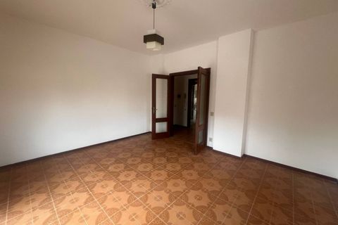 Apartament a Pisa, Pisa, Pisa - € 770/mes | Ref: 2016074 - foto 3