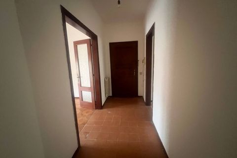 Apartament a Pisa, Pisa, Pisa - € 770/mes | Ref: 2016074 - foto 4