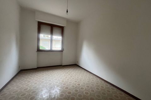 Apartament a Pisa, Pisa, Pisa - € 770/mes | Ref: 2016074 - foto 12