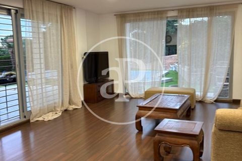 Villa a Torrent, Valencia, Torrent - € 2.400/mes | Ref: AV2511063 - foto 3