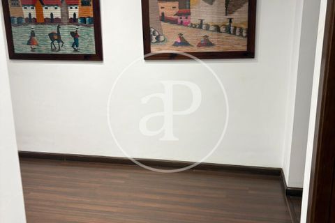 Villa a Torrent, Valencia, Torrent - € 2.400/mes | Ref: AV2511063 - foto 12