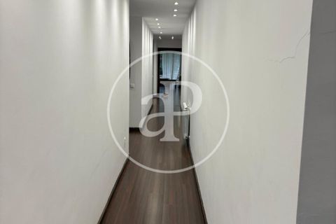 Villa a Torrent, Valencia, Torrent - € 2.400/mes | Ref: AV2511063 - foto 17