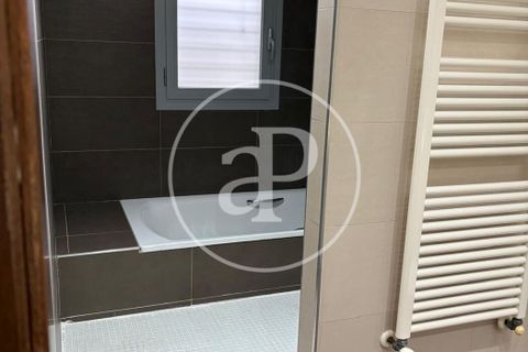 Villa a Torrent, Valencia, Torrent - € 2.400/mes | Ref: AV2511063 - foto 24