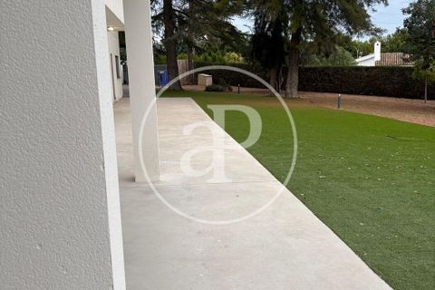 Villa a Torrent, Valencia, Torrent - € 2.400/mes | Ref: AV2511063 - foto 30