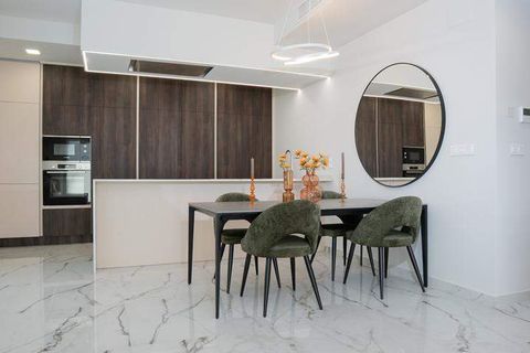 Villa a Rojales, Alicante, Rojales - € 569.000 | Ref: LUX5570 - foto 3