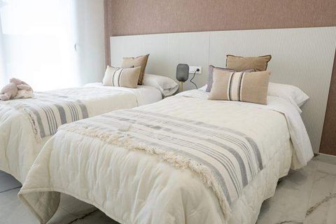 Villa a Rojales, Alicante, Rojales - € 514.000 | Ref: LUX5572 - foto 15