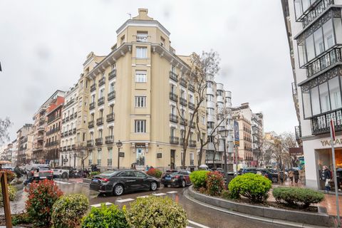 Leilighet i Madrid, Madrid, Madrid - € 1 800 000 | Ref: 3fc66f6c-e0af-4542-9 - foto 36
