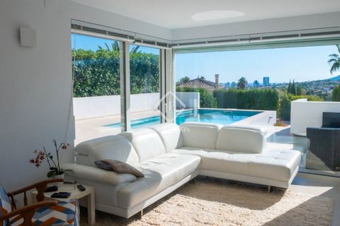 Villa i Calpe, Alicante, Calpe - € 1.380.000 | Ref: ALT64645 - foto 4