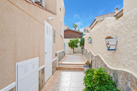 Villa i Rojales, Alicante, Rojales - € 349.950 | Ref: 200-4414 - foto 27