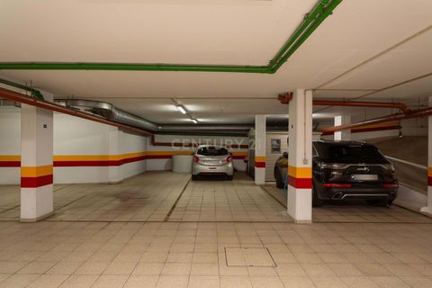 Lejlighed i Alges, Lisbon, Alges - € 1.195.000 | Ref: C0483-01604 - foto 24