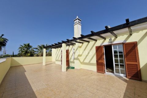 Villa i Estoi, Faro, Estoi - € 775.000 | Ref: NT009 - foto 31