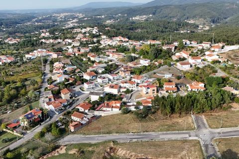 Helårsgrund i Coimbra, Coimbra, Coimbra - € 140.000 | Ref: ZMPT582131 - foto 1