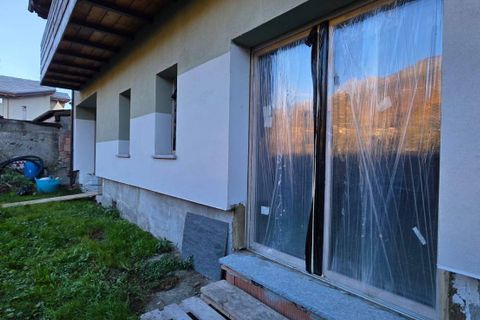 Villa i Fenis, Aosta Valley, Fenis - € 168 000 | Ref: 114 - foto 2