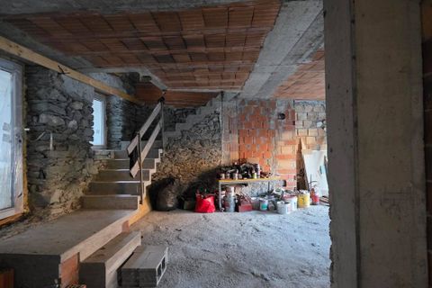 Villa i Fenis, Aosta Valley, Fenis - € 168 000 | Ref: 114 - foto 4