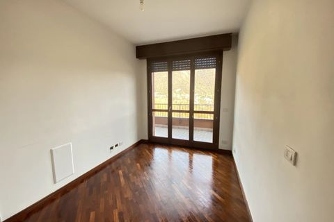 Villa i Como, Como, Como - € 390.000 | Ref: 430 - foto 13