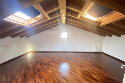 Villa i Como, Como, Como - € 390.000 | Ref: 430 - foto 17