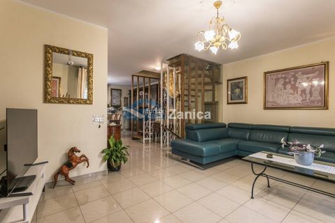 Rækkehus i Bergamo, Bergamo, Bergamo - € 295.000 | Ref: C04 - foto 4
