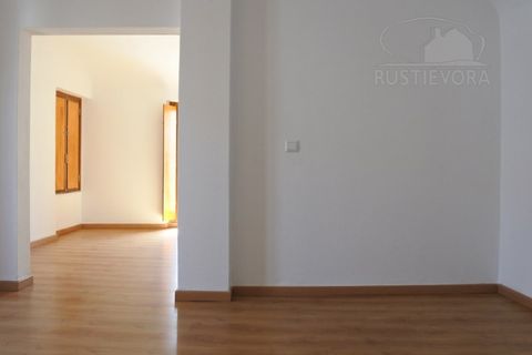 Villa a Evora, Evora, Evora - € 900/mes | Ref: 1813 - foto 27