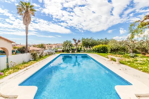 Villa i Vilanova I La Geltru, Barcelona - foto 3