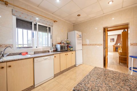 Villa i Monovar, Alicante, Monovar - € 379.000 | Ref: 03b63244-aaa2-4db2-b - foto 29