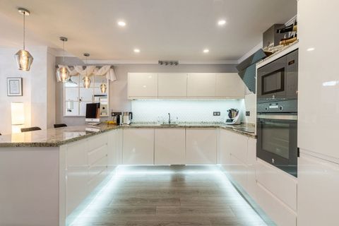 Leilighet i Marbella, Malaga, Marbella - € 395 000 | Ref: R5218216 - foto 3
