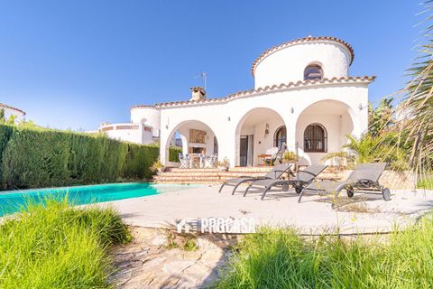 Villa a Empuriabrava, Gerona - foto 4