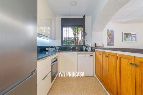 Villa a Empuriabrava, Gerona, Empuriabrava - € 890.000 | Ref: 4055 - foto 8