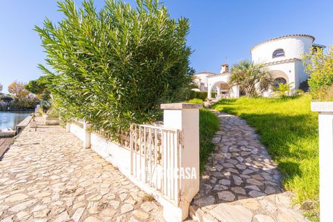 Villa a Empuriabrava, Gerona, Empuriabrava - € 890.000 | Ref: 4055 - foto 18