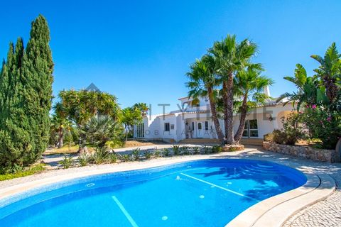 Villa i Lagoa, Faro, Lagoa - € 1.400.000 | Ref: City-25-90C - foto 16