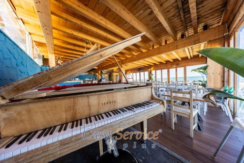 L'establiment comercial a Racale, Lecce, Racale - € 1.800.000 | Ref: BELNAP-1800 - foto 4