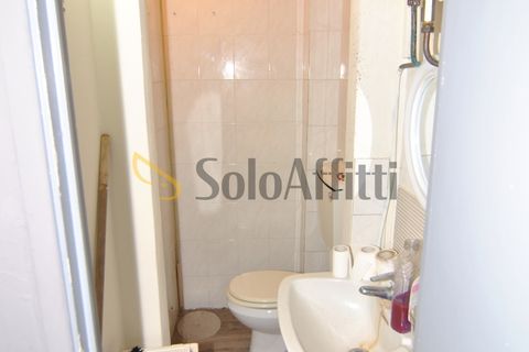 L'establiment comercial a Pontedera, Pisa, Pontedera - € 500/mes | Ref: F4034 - foto 5