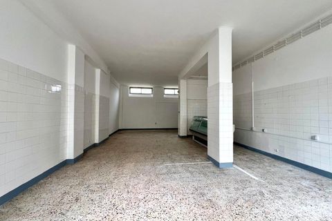 Erhvervsejendom i Amadora, Lisbon, Amadora - € 148.000 | Ref: A193 - foto 3