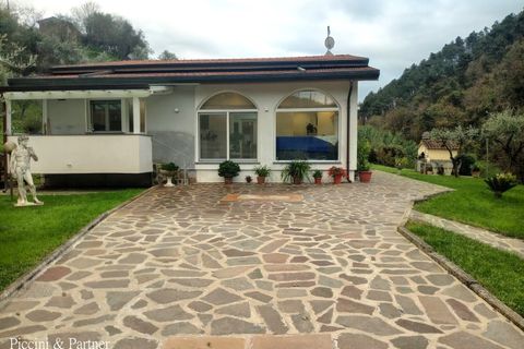 Villa a Massa, Massa and Carrara, Massa - € 600.000 | Ref: MS04 - foto 6