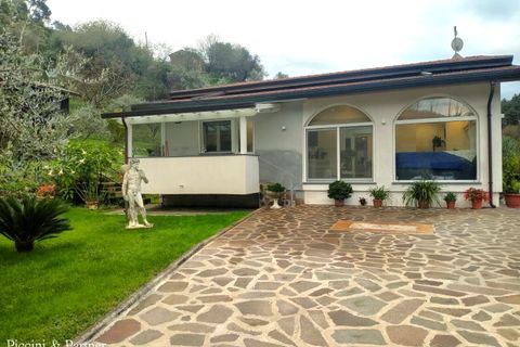 Villa a Massa, Massa and Carrara, Massa - € 600.000 | Ref: MS04 - foto 7