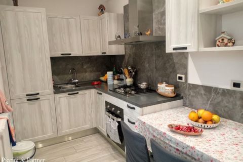 Villa a Massa, Massa and Carrara, Massa - € 600.000 | Ref: MS04 - foto 18