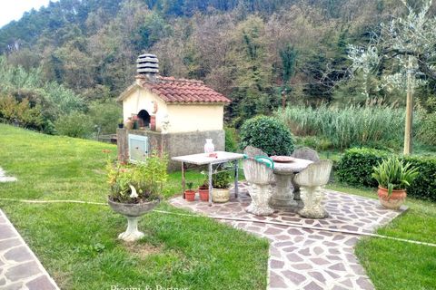 Villa a Massa, Massa and Carrara, Massa - € 600.000 | Ref: MS04 - foto 40