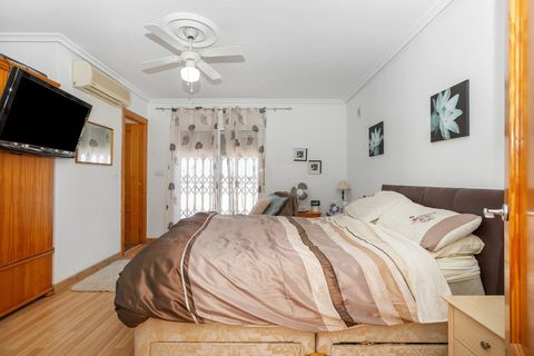 Villa i Los Balcones, Alicante, Los Balcones - € 610.000 | Ref: R11779 - foto 14