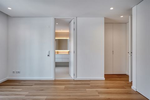 Rækkehus i Cascais, Lisbon, Cascais - € 2.100.000 | Ref: DH864 - foto 7