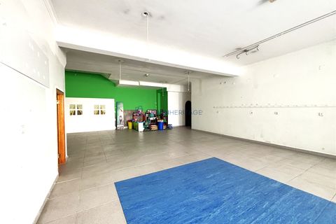 Erhvervsejendom i Amadora, Lisbon, Amadora - € 200.000 | Ref: UH011503 - foto 4
