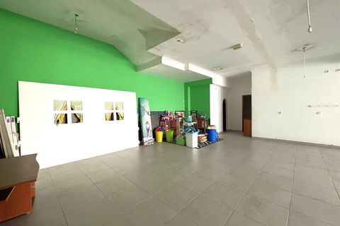 Erhvervsejendom i Amadora, Lisbon, Amadora - € 200.000 | Ref: UH011503 - foto 6
